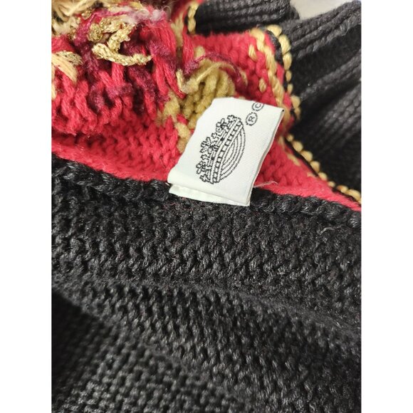 Sweater - Picture 9 of 12